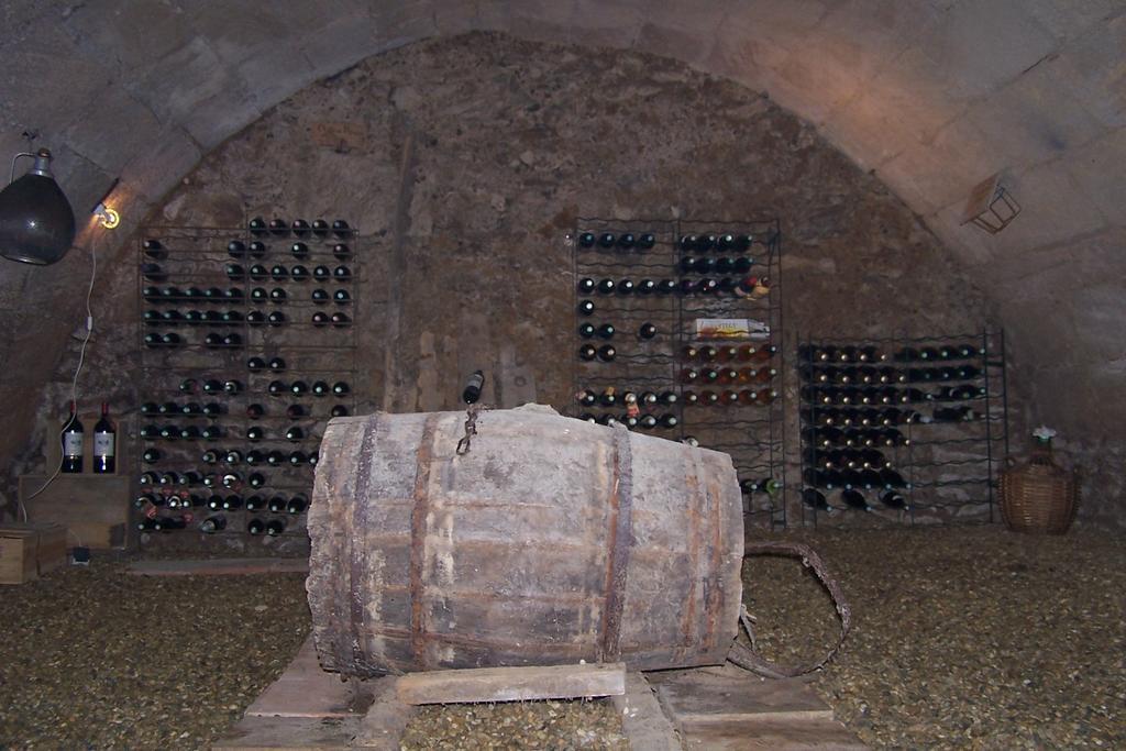 Chambres D'Hotes Le Relais Des Remparts Rions Luaran gambar